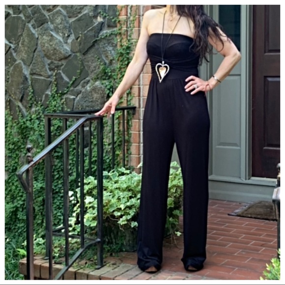 ✨LAST ONE✨Black tube side chic wide leg jumpsuit - Picture 4 of 8